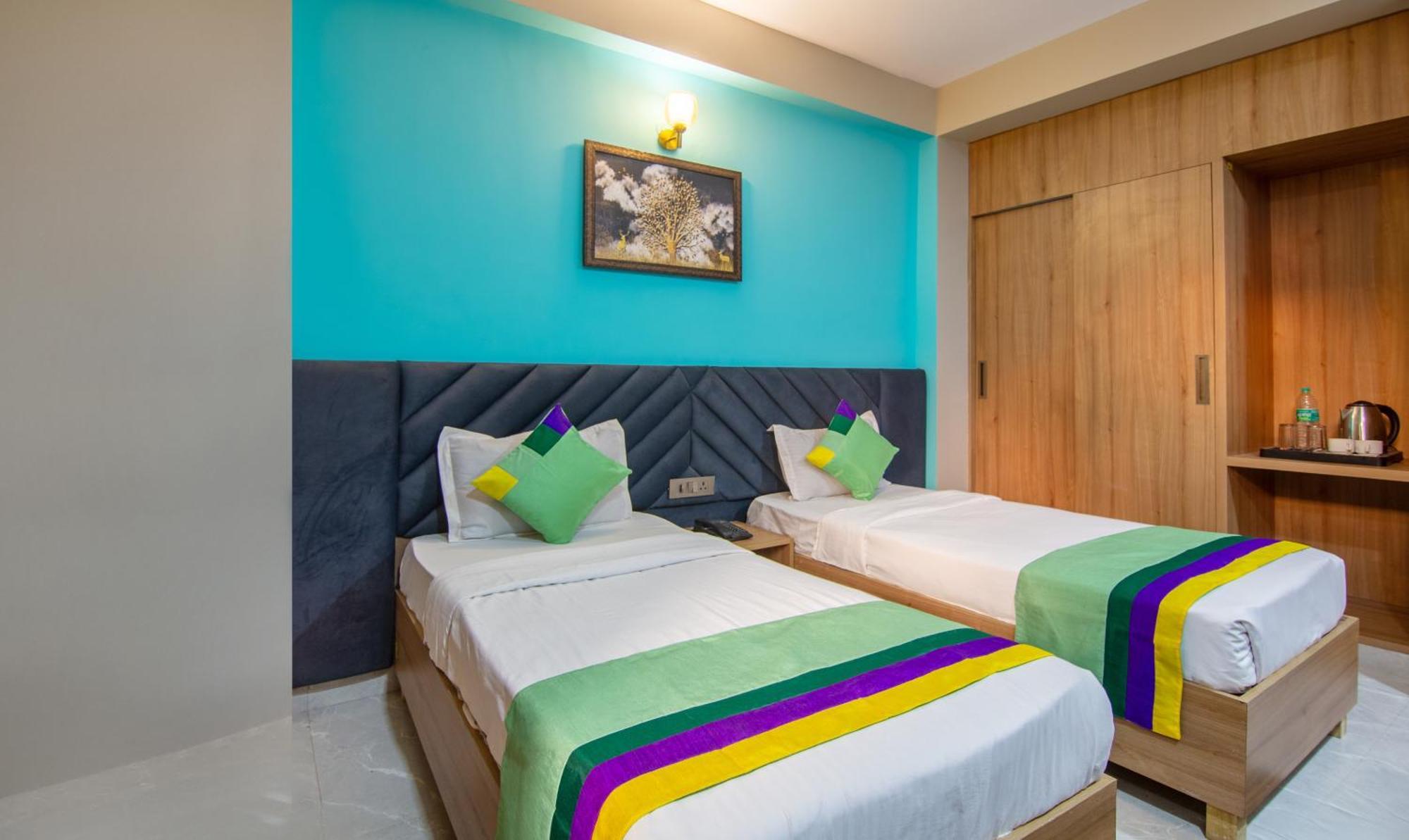 Hotel Treebo Elite Corporate, Sector 62 Noida Zewnętrze zdjęcie